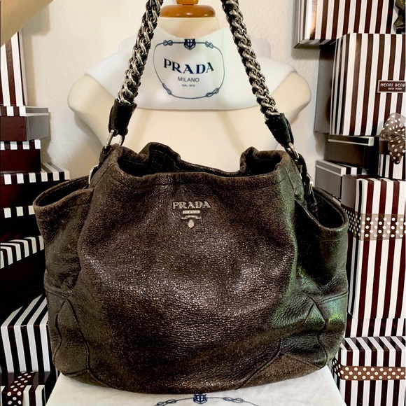Prada Handbags - AUTHENTIC PRADA🌟💕🌟VITELLO DANIO HOBO BAG!